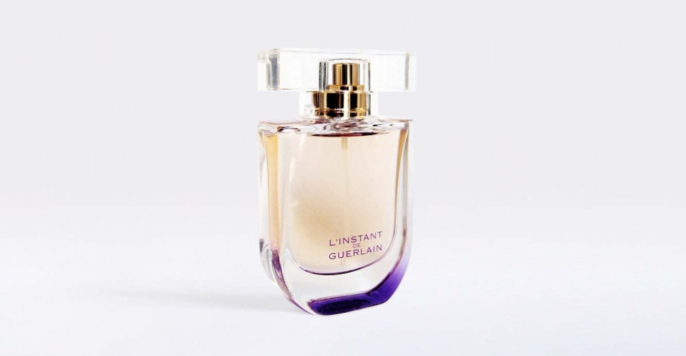 Product Package Design for Guerlain l'instant de Guerlain woman tall bottle