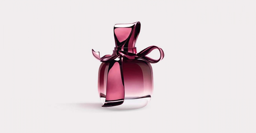 Product Package Design for Nina Ricci fragrance Ricci Ricci woman